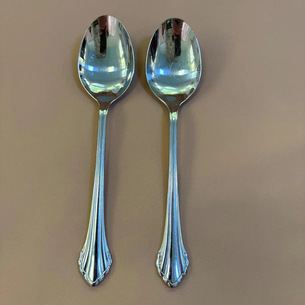 Oneida Community Clarette Stainless Steel Set 2 Place/Oval Soup Spoon 6 7/8 in